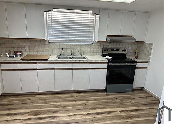 2nd image of 6385 SW 39th Ter