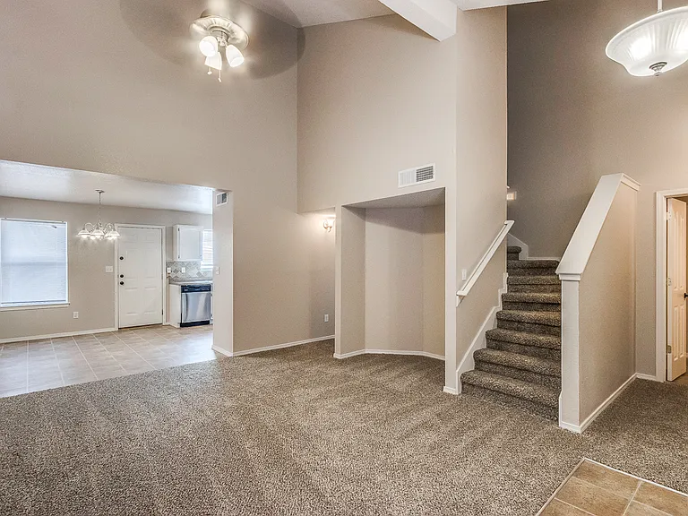 14240 Gil Reyes Dr — Photo 4