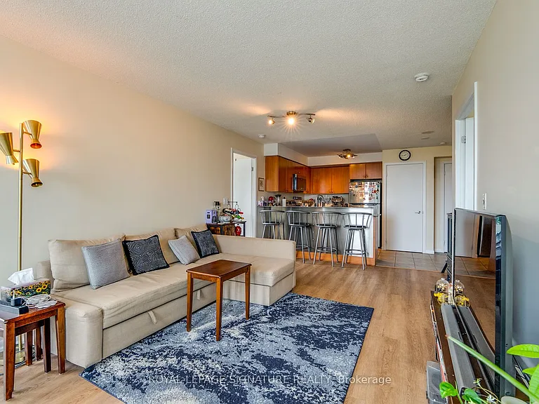 185 Legion Rd N #714 — Photo 4