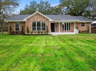 331 Buffalo Trl, Lake Jackson, TX 77566