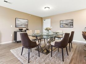 Greenbrier Apartments