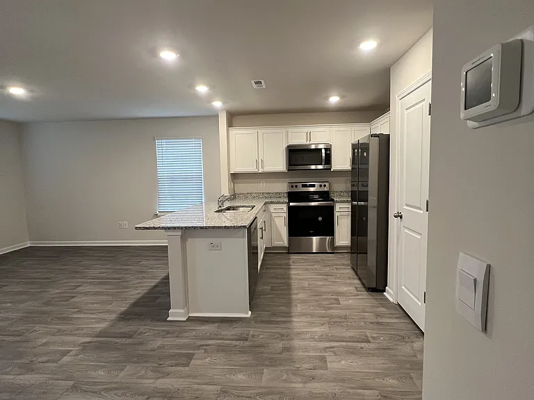 3000 Alibird Ln — Photo 6