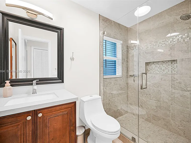2528 SW Natura Blvd — Photo 17