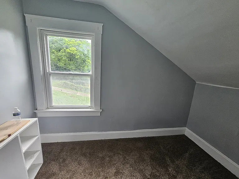 3154 River Rd — Photo 9
