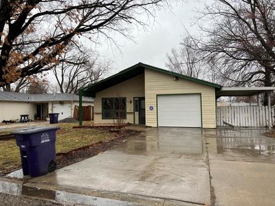2407 Buttonwood Dr, Manhattan, KS, 66502