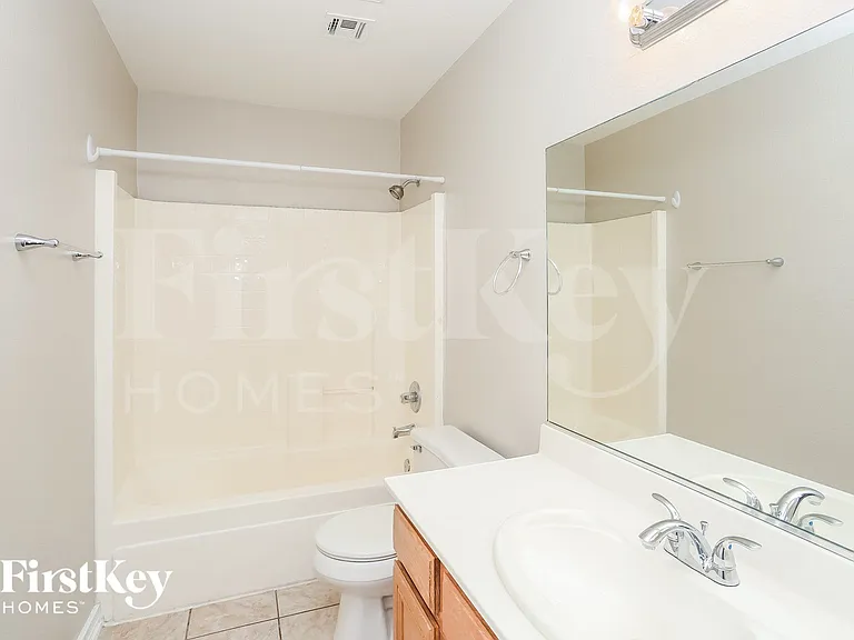 718 Azure Banks Ave — Photo 13