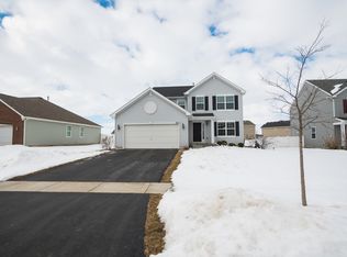 411 Rockfish St, Joliet, IL 60431