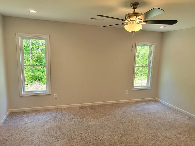 147 Diploma Dr — Photo 18