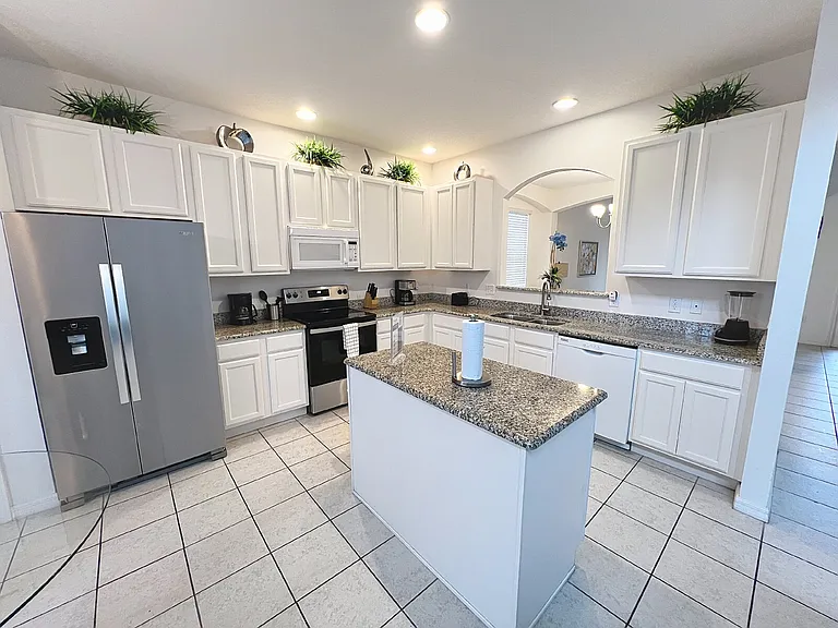 2118 Crofton Ave — Photo 6