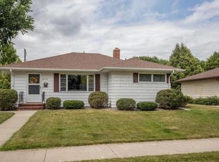 2115 6th St S, Moorhead, MN 56560