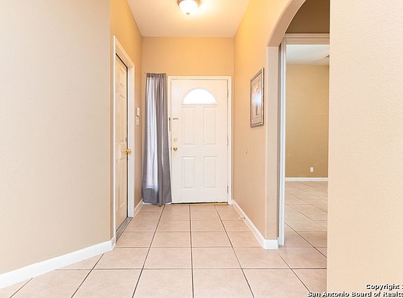 2nd image of 6330 Parkland Oaks Dr