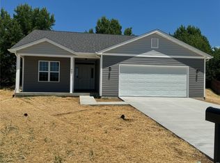 9301 Marbarry Dr, Fairview Heights, IL 62208