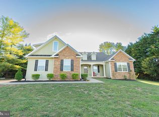 97 Heritage Dr, Shepherdstown, WV 25443