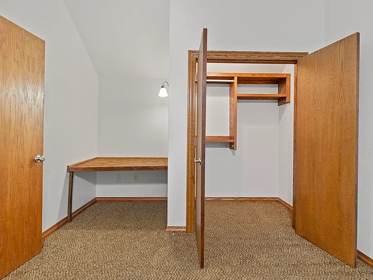 524 E Greenbriar Cir #524 — Photo 10