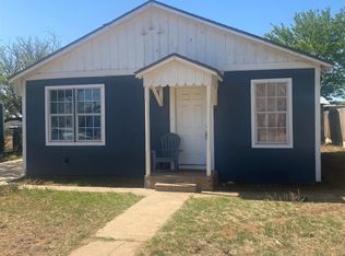 407 43rd St, Lubbock, TX 79404