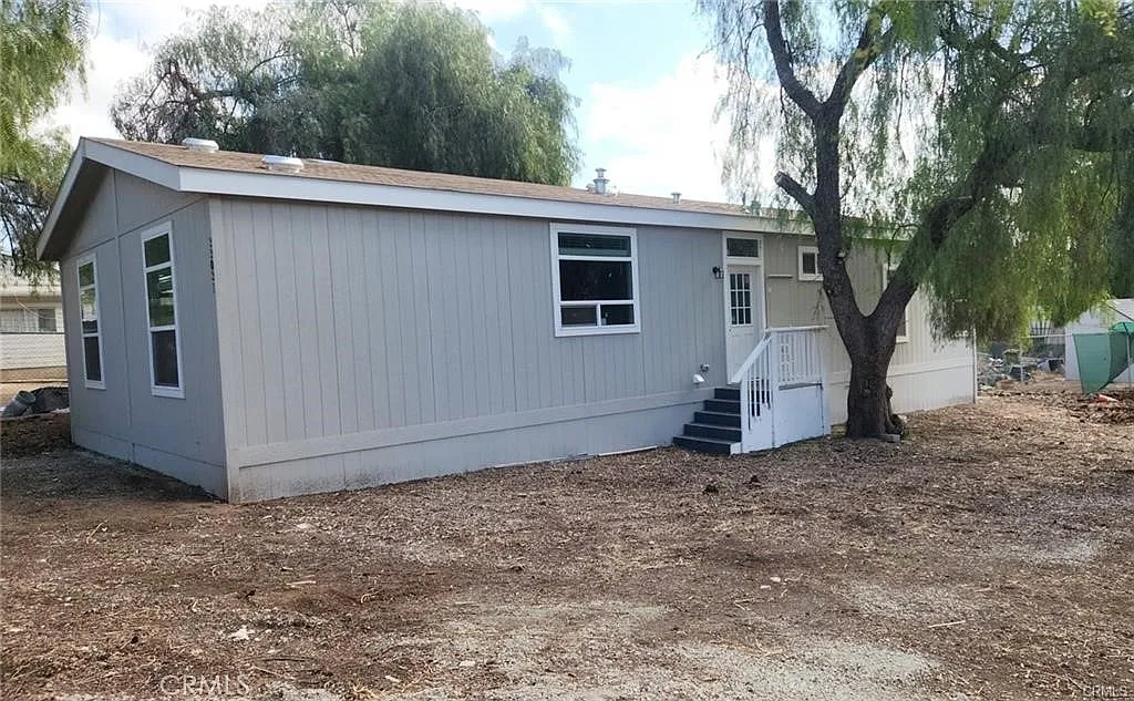 3 bed, 1560 sqft, $3,000 — Photo 1