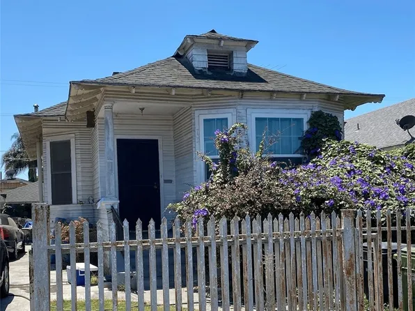 732 E 52nd St, Los Angeles, CA 90011