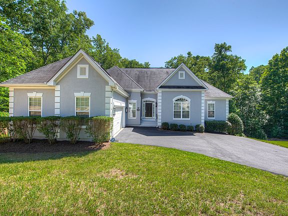 3rd image of 8304 Bayonet Point Ct
