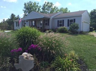 7701 Robb Rd, Fowlerville, MI 48836