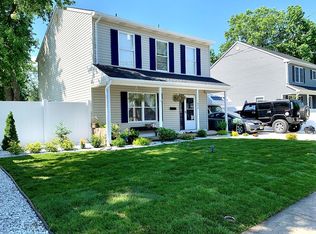 634 Morningside Ave, Union Beach, NJ 07735