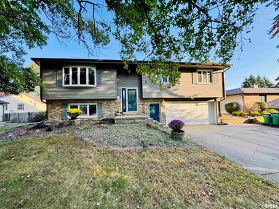 2049 W Losey St, Galesburg, IL, 61401