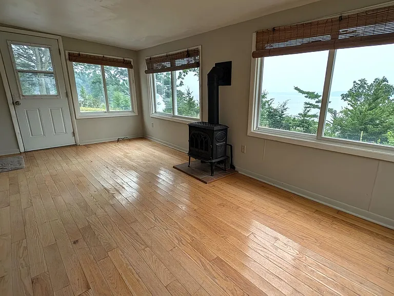 4367 S Shore Dr — Photo 4