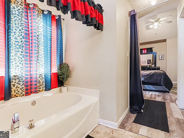 55 Ashley Woods Dr — Photo 17