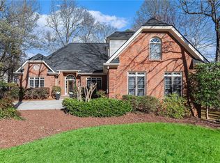 4051 Ridgehurst Dr SE, Smyrna, GA 30080