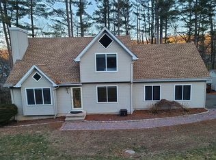 23 Starwood Ln, Beacon Falls, CT 06403