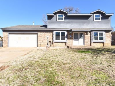 6525 E 56th Pl, Tulsa, OK, 74145