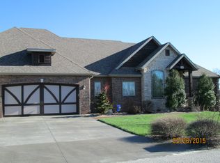 400 N View Dr, Branson, MO 65616