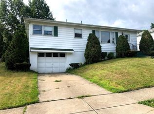 1609 W 41st St, Erie, PA 16509