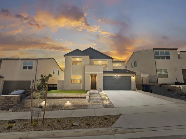 712 Meadowood St, Fallbrook, CA 92028