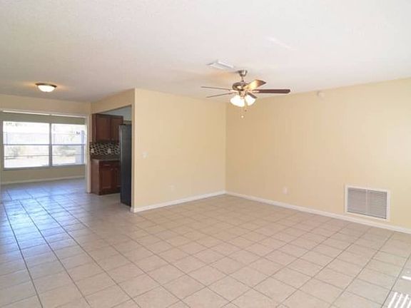 5th image of 1808 Forest Dr