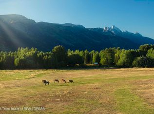 4585 W Highway 22, Wilson, WY 83014