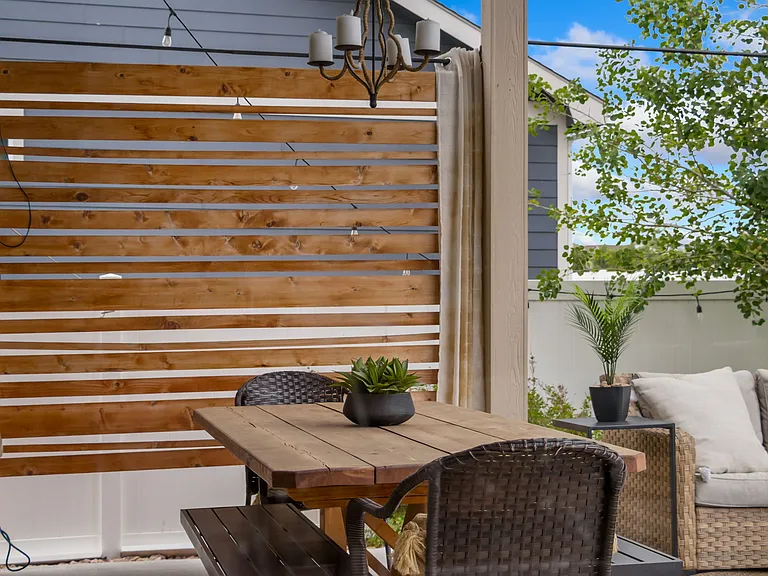 268 Castle Dr — Photo 28