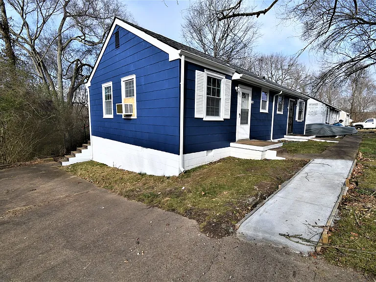 Woody Hills Dr - 936 / 938 — Photo 12