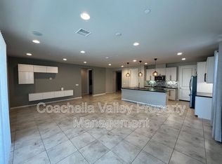74374 Xavier Ct, Palm Desert, CA 92211
