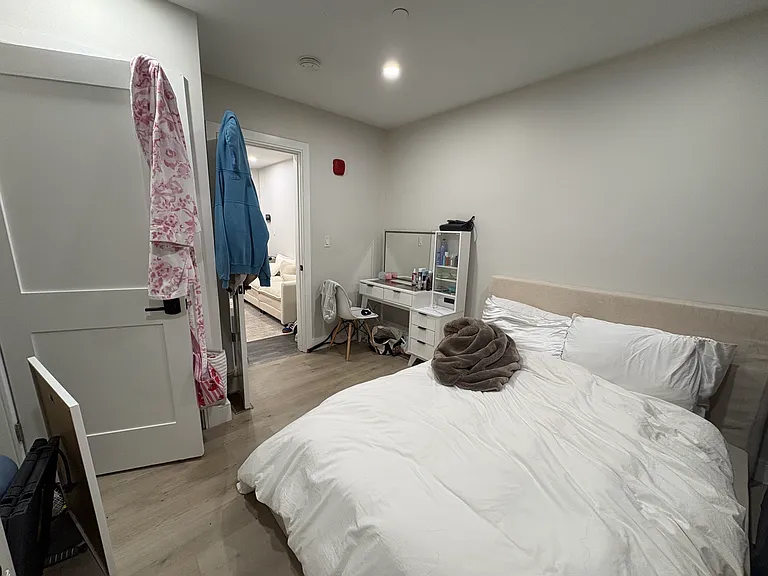 17 Sheafe St #1F — Photo 7