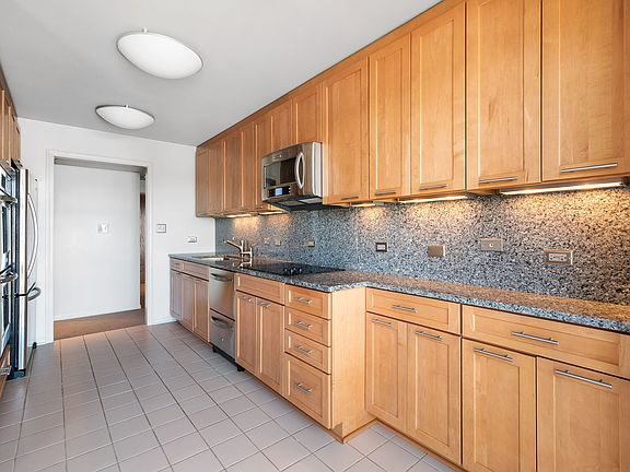 3rd image of 4757 Howard St APT 305