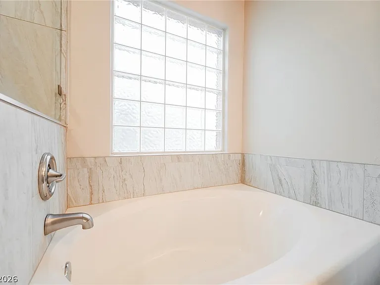 2343 Brockton Way — Photo 41