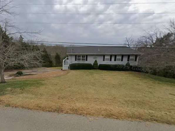 1119 Napoleon Dr, Bonne Terre, MO 63628