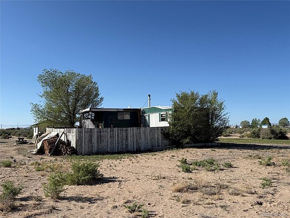 2nd image of 1211 Otter Lane
