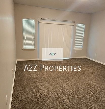 3rd image of 504 N Seven Peaks Blvd #1