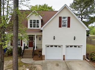 7804 Lagenaria Dr, Angier, NC 27501