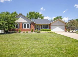 4720 Haynes Dr, Saint Charles, MO