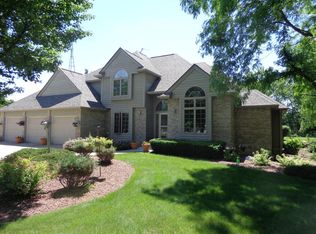 W9665 Homburg Ln, Whitewater, WI 53190