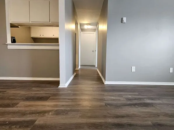 120 - 124 Fox Hill Lane - 120 - D, 120 Fox Hill Ln, Elyria, OH 44035