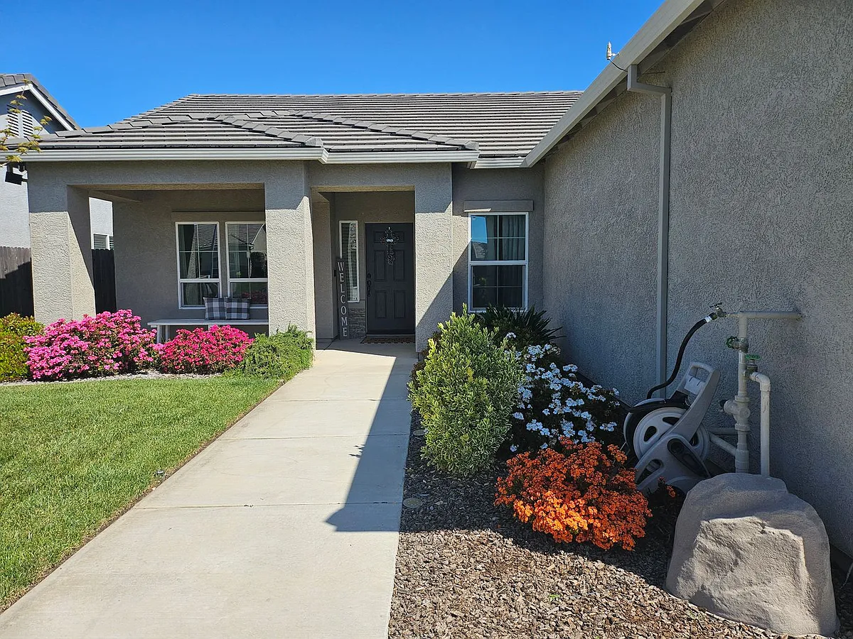 Building Photo - 2107 Moss Glen Loop