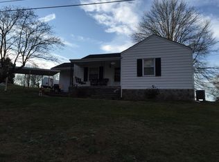 1548 Valley Dr, Bristol, TN 37620